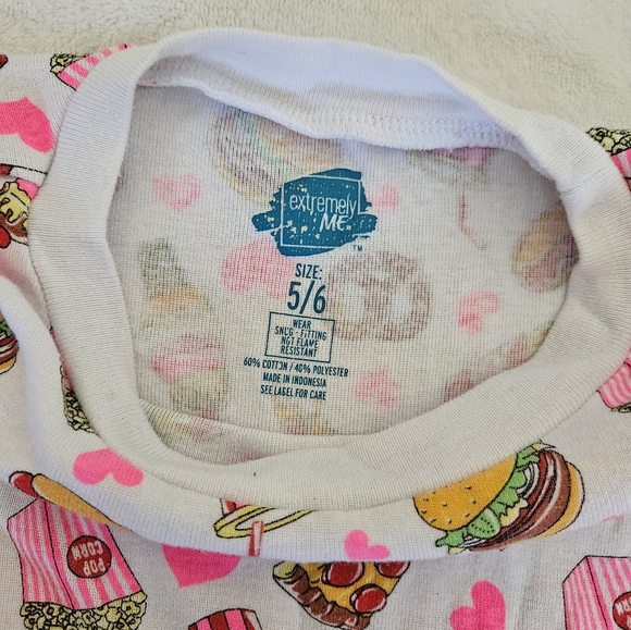 Food Print Girls Pajama Set | Size 5/6 | Extremely Me | Shirt & Pants | PJs - Picture 3 of 7